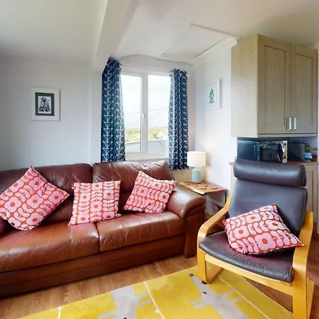 Holiday home E08 Boness E8, Riviere Towans *